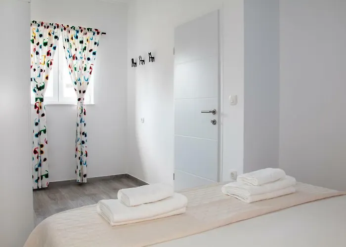 Lora Brodarica (Sibenik-Knin)